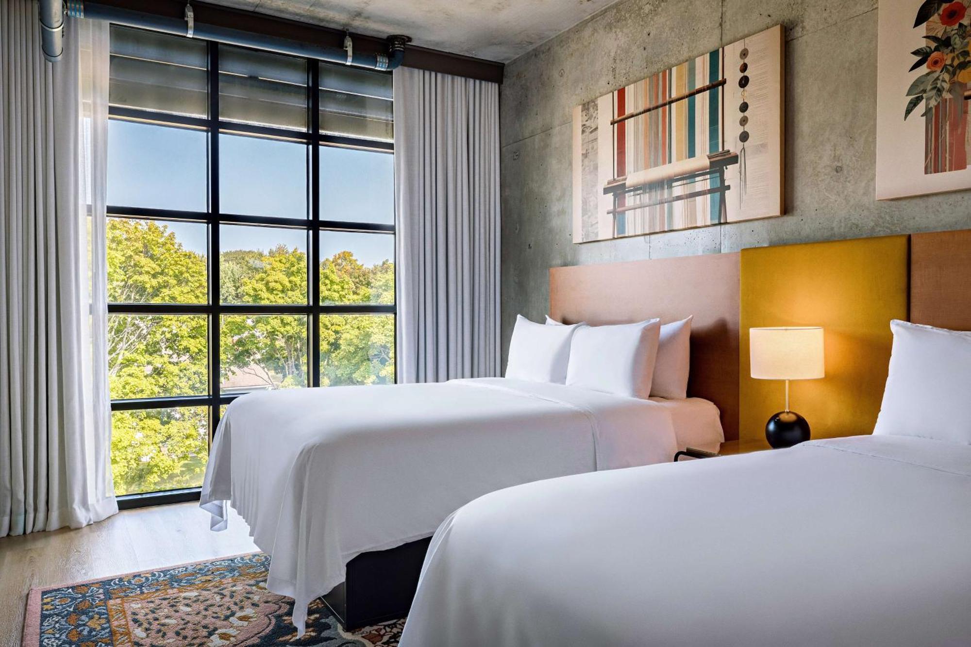 The Loom Hotel, Tapestry Collection By Hilton Уорик Экстерьер фото