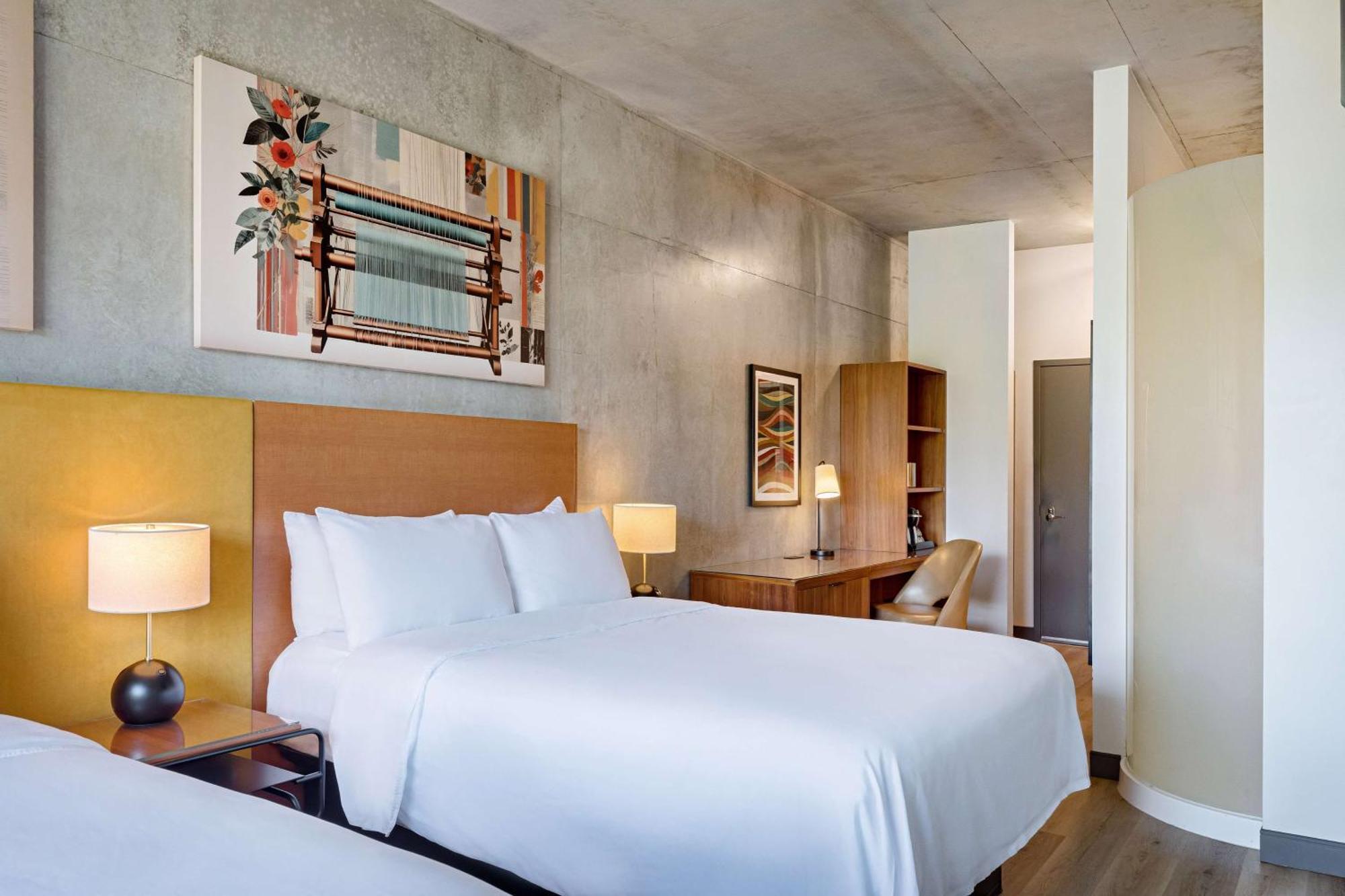 The Loom Hotel, Tapestry Collection By Hilton Уорик Экстерьер фото