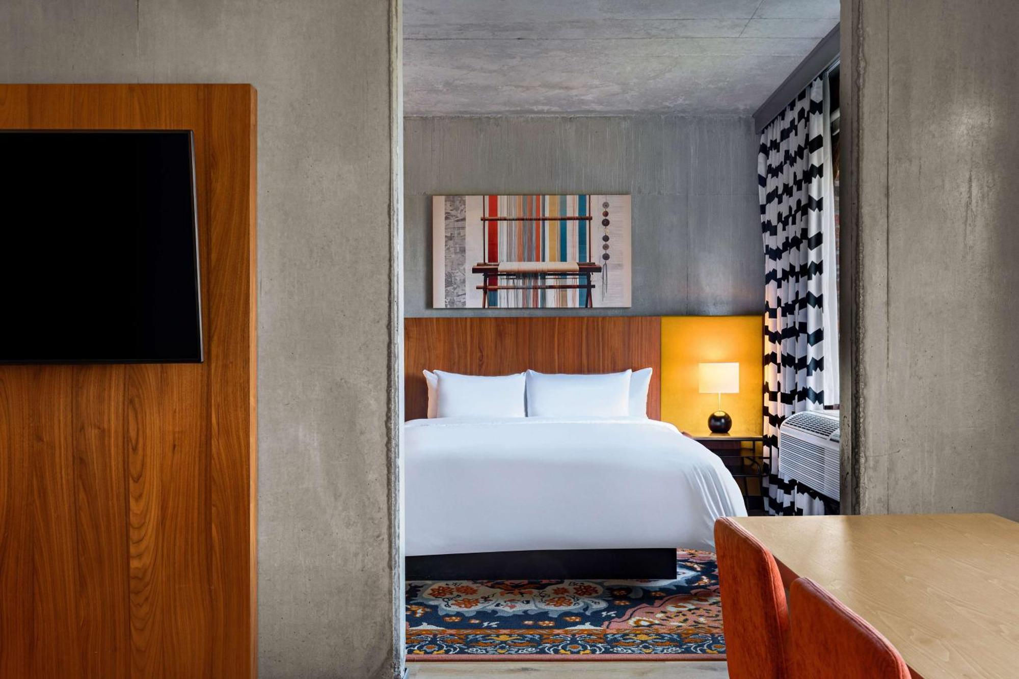 The Loom Hotel, Tapestry Collection By Hilton Уорик Экстерьер фото