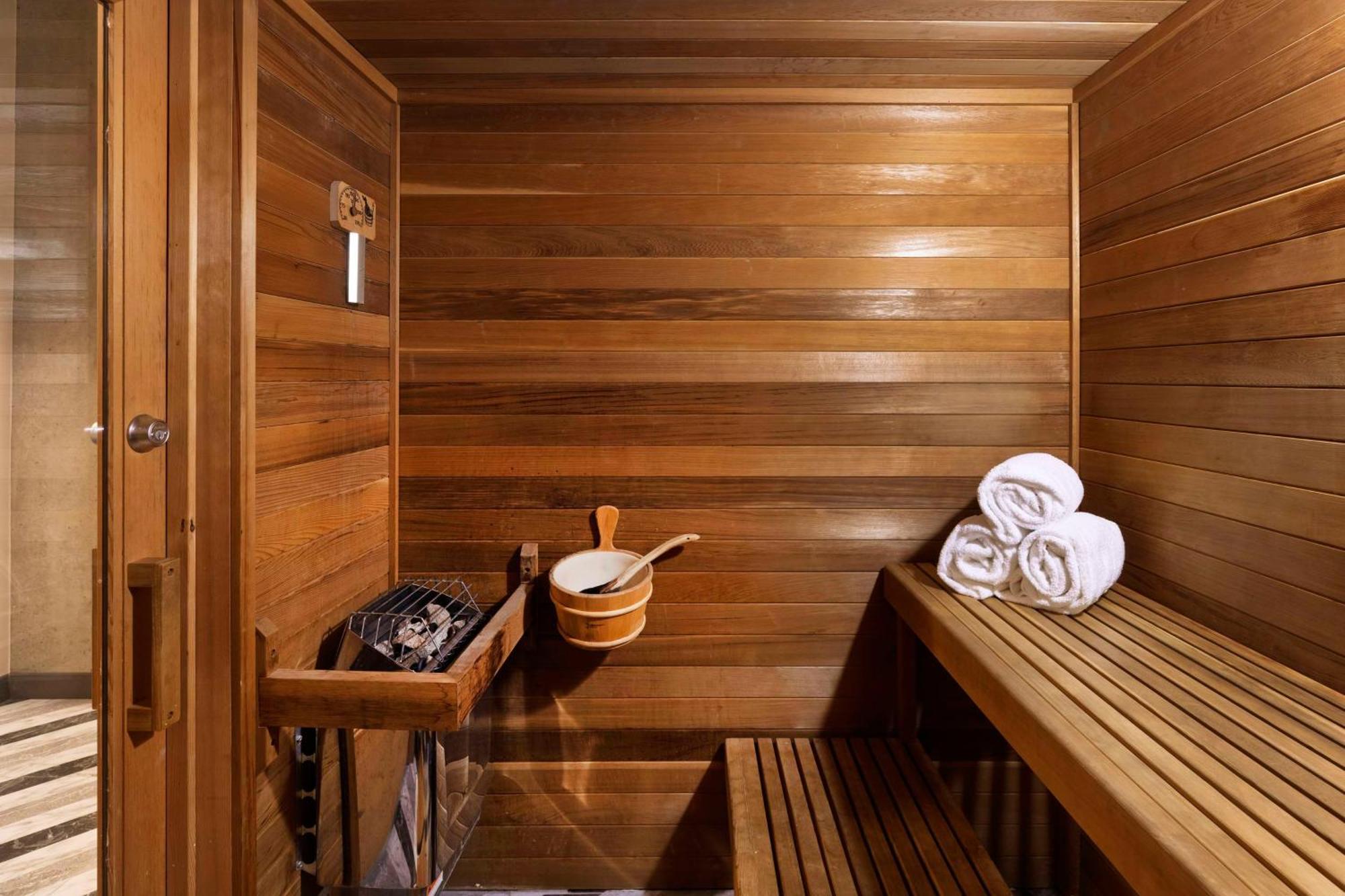 The Loom Hotel, Tapestry Collection By Hilton Уорик Экстерьер фото